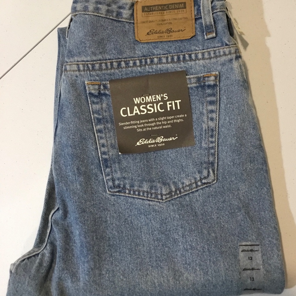 Eddie Bauer Women's Classic Straight Leg Jeans - Light Blue